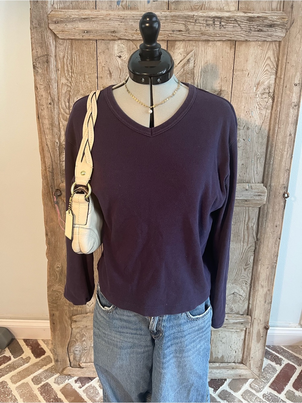 Vintage Abercrombie & Fitch Women's V-Neck Long Sleeve Top in Navy Blue